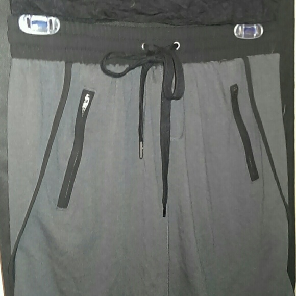 NWOT CONVERSE One*Star Sporty Hi-Low Pocket Skirt - Picture 4 of 7